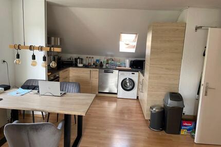 Direkt am Weinberg in bester Lage 2 Zimmer Wohnung im 2.OG - Kassel Südstadt