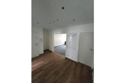 3 Z Wohnung Erdgeschoss Balkon inkl Garage in Seelze ( Hannover) - Garbsen