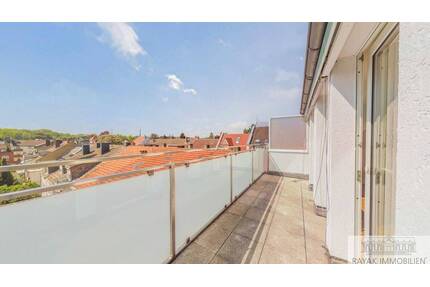 Charmante 2,5-Zimmer-Wohnung mit Balkon in ruhiger Lage von Benrath - Düsseldorf