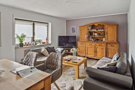 Haus zum Kaufen in Schöllnach 839.000,00 € 464 m²