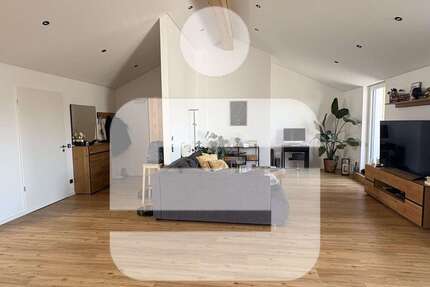 Wohnung zum Mieten in Neuhaus 1.090,00 € 126 m²