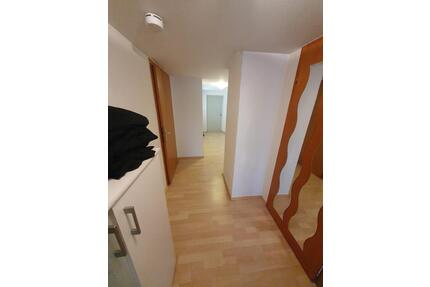 Dachgeschoss-Wohnung in LAATZEN RETHEN