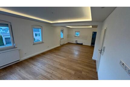 Maisonette Mietwohnung Haus 4-Zimmer Haus in Pliezhausen Gniebel - Leinfelden-Echterdingen