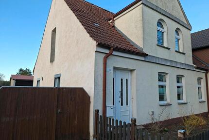 Haus mit Grundstück zur Miete - 1.150,00&nbsp;EUR Kaltmiete, ca.&nbsp; 120,00&nbsp;m&sup2; in Liepgarten (PLZ: 17375)