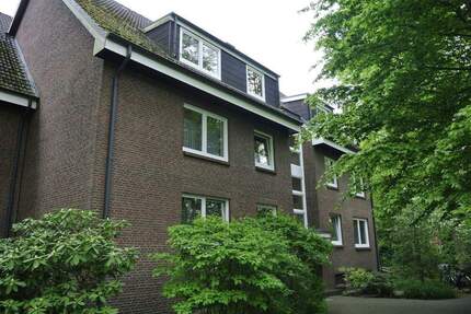 Wunderschöne Dachgeschosswohnung in Rissen - Hamburg