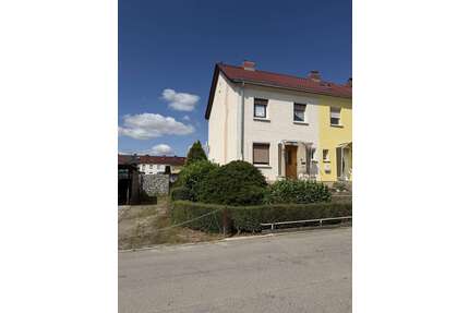 Haus zum Kaufen in Riesa 79.500,00 € 86 m²