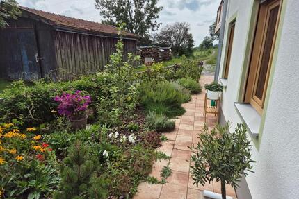 2-Zimmer Wohnung zu vermieten - 1.400,00&nbsp;EUR Kaltmiete, ca.&nbsp; 80,00&nbsp;m&sup2; in Tutzing (PLZ: 82327)