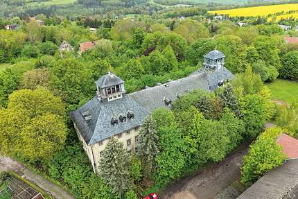 Haus zum Kaufen in Oberschöna OT Bräunsdorf 25.000,00 € 2500 m²