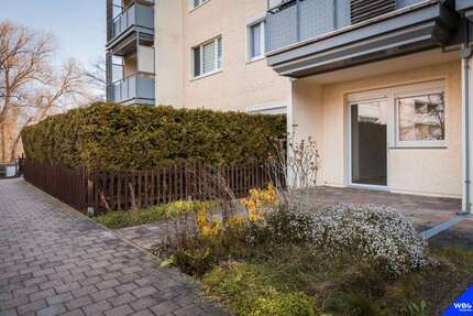 Wohnung zum Mieten in Weißenfels 346,24 € 47.96 m²