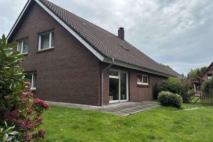 Haus zum Kaufen in Großefehn 330.000,00 € 260 m²