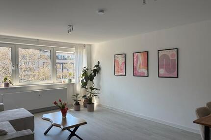 ZWISCHENMIETE 15.04-13.05.2026: helle 2-Zimmer-Wohnung - Köln Innenstadt