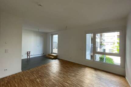 Wohnung zum Mieten in Nürnberg 1.050,00 € 86.58 m²