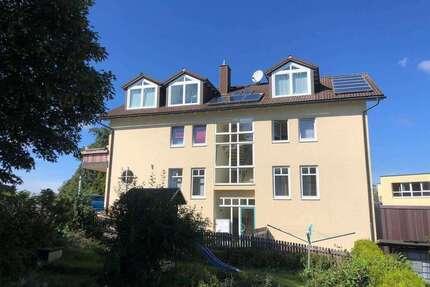 Wohnung zum Kaufen in Neuhaus am Rennweg 120.000,00 € 88.2 m²