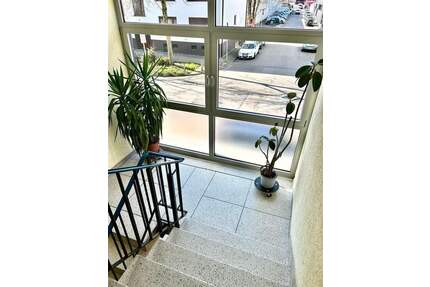 Saarbrücken: Helle, sofort beziehbare 4 ZKB in guter und zentraler Lage