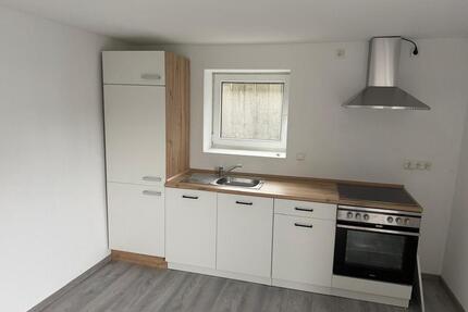 2 WHG Saniert 2 Zimmer Souterrain und Maisonette Laubach Kern