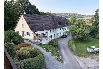PLATZWUNDER: 5 EINHEITEN, 3 ETAGEN, VIEL POTENZIAL - Öhningen