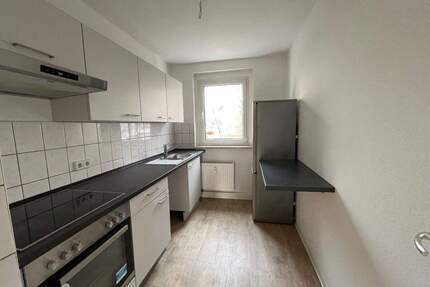 Einziehen...fertig... los.. Marienthal...helle, moderne 3 Zimmer-Wohnung mit Einbauküche .. sofort einzugsfertig - Zwickau