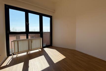 **Renovierte 1-Zimmerwohnung mit Balkon in 37077 Göttingen-Weende**