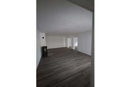 Wohnung zum Mieten in Niederzier 1.200,00 € 136 m²