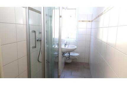 Erdgeschoss-Wohnung mit bodengleicher Dusche - Chemnitz Altendorf