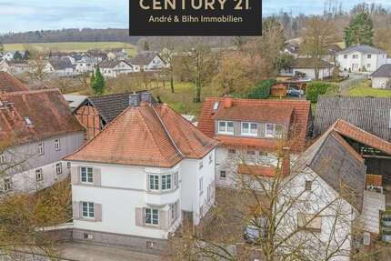 Haus zum Kaufen in Ober-Ramstadt 890.000,00 € 321 m²