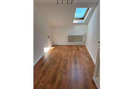 Wohnung zum Mieten in Wuppertal 380,00 € 42.92 m²
