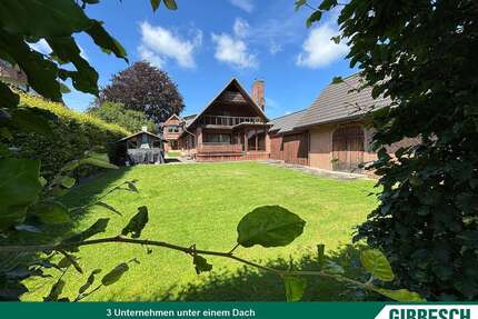 Haus zum Kaufen in Elmenhorst 490.000,00 € 290 m²