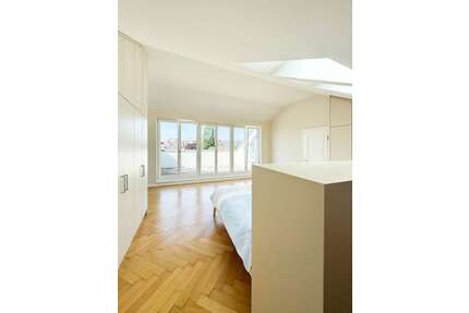 Wohnung zum Kaufen in Düsseldorf 2.890.000,00 € 233 m²