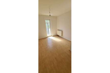 Wohnung zum Mieten in Gera 355,00 € 65 m²