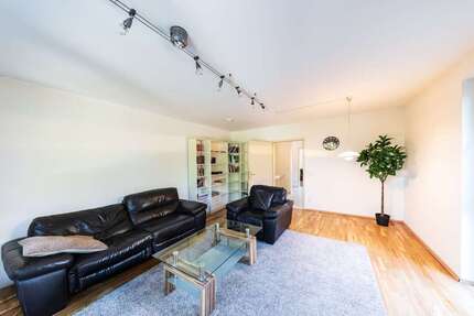 Wohnung zum Kaufen in Berlin 299.000,00 € 95 m²
