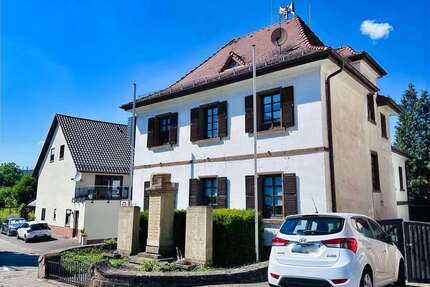 Haus zum Kaufen in Reichenbach-Steegen 98.000,00 € 142.95 m²