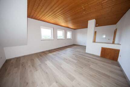 Wohnung zum Kaufen in Bad Rodach 125.000,00 € 65.5 m²