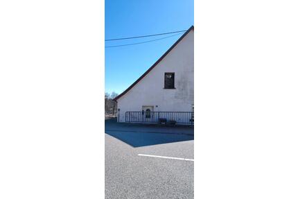 Ältere Haushälfte - 54.000,00&nbsp;EUR Kaufpreis, ca.&nbsp; 130,00&nbsp;m&sup2; in Tholey (PLZ: 66636)