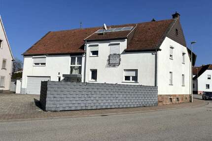 Haus zum Kaufen in Bruchmühlbach-Miesau 355.000,00 € 235 m²