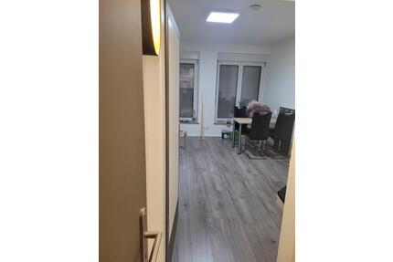 Mietwohnung anzubieten (Apartment) - Wuppertal
