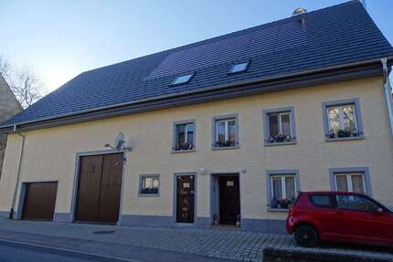 Haus zum Kaufen in Wutach-Ewattingen 349.000,00 € 195 m²