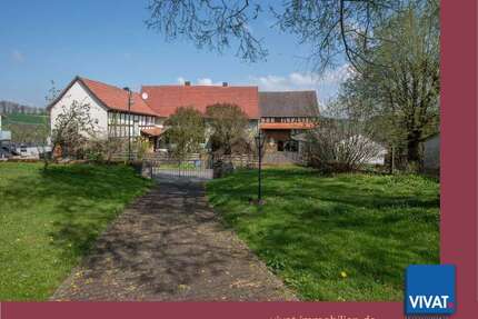 Haus zum Kaufen in Antrifttal 150.000,00 € 251 m²