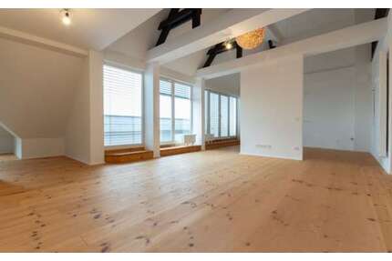 Wohnung zum Mieten in Leipzig | Sellerhausen-Stünz 2.020,00 € 183.62 m²