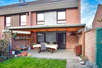 Haus zum Kaufen in Mönchengladbach-Lürrip 338.000,00 € 132 m²