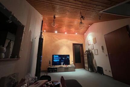 2 Zimmer Wohnung mit Balkon - 700,00&nbsp;EUR Kaltmiete, ca.&nbsp; 53,00&nbsp;m&sup2; in Friolzheim (PLZ: 71292)