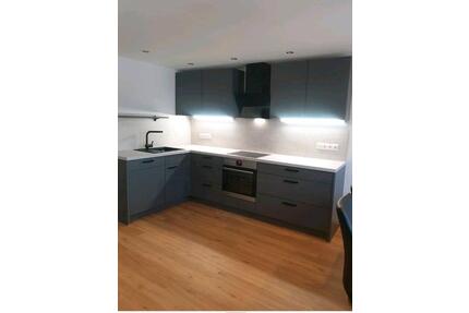 Wohnung in Wallersdorf - 900,00&nbsp;EUR Kaltmiete, ca.&nbsp; 81,00&nbsp;m&sup2; in Wallersdorf (PLZ: 94522)