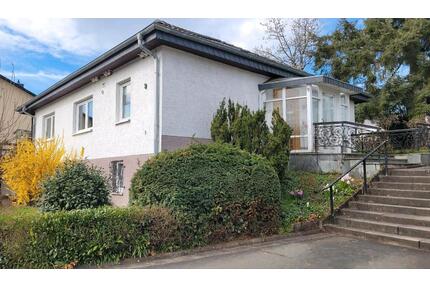Einfamilienhaus 4 Zimmer , Küche, Bad - Wetzlar Steindorf