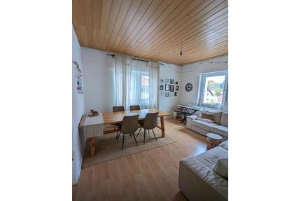 Wohnung zu vermieten - 1.100,00&nbsp;EUR Kaltmiete, ca.&nbsp; 85,00&nbsp;m&sup2; in Lich (PLZ: 35423)