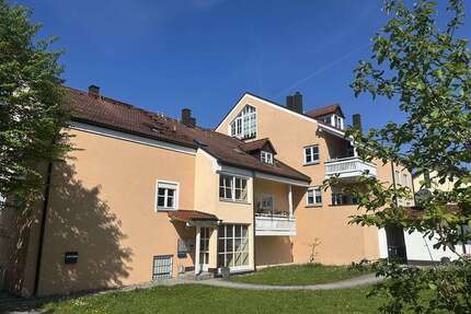 Wohnung zum Mieten in Murnau am Staffelsee 1.015,00 € 75 m²