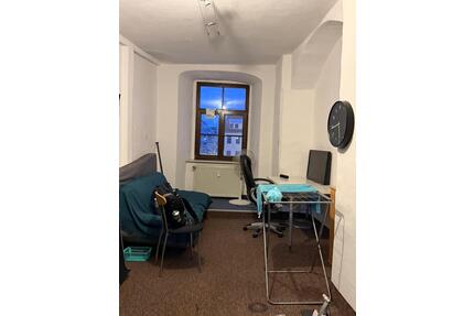 ein Zimmer in WG - 225,00&nbsp;EUR Kaltmiete, ca.&nbsp; 18,00&nbsp;m&sup2; in Freiberg (PLZ: 09599)
