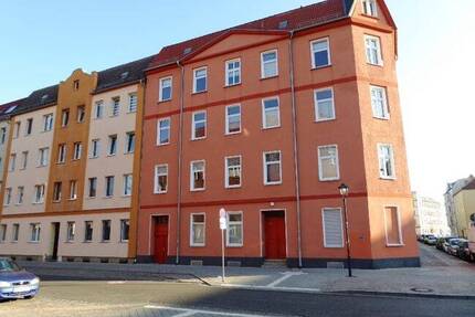 Charmante 3-Zimmer-Wohnung - 600,00&nbsp;EUR Kaltmiete, ca.&nbsp; 75,00&nbsp;m&sup2;&nbsp;Wohnfl&auml;che in Brandenburg an der Havel (PLZ: 14776) Neustadt