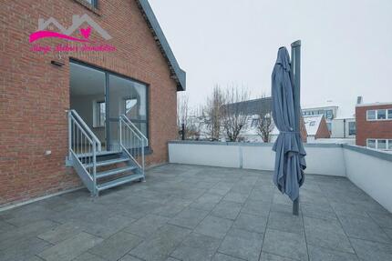 Moderne Maisonettewohnung mit Dachterrasse und neuer Einbauküche in Top-Innenstadtlage - Jever