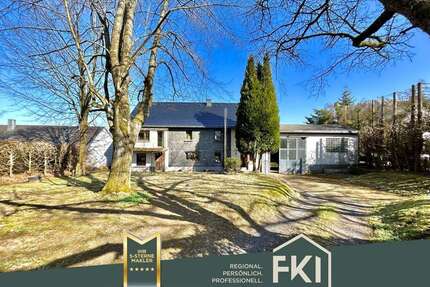 Haus zum Kaufen in Weitefeld 165.000,00 € 169.82 m²