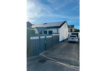 Modernisierter Bungalow in ruhiger Sackgassenlage in Holzwickede