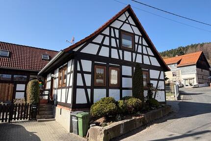 Wohnen im Fachwerkhaus - 3 RW - 495,00&nbsp;EUR Kaltmiete, ca.&nbsp; 72,00&nbsp;m&sup2; in Suhl (PLZ: 98527)